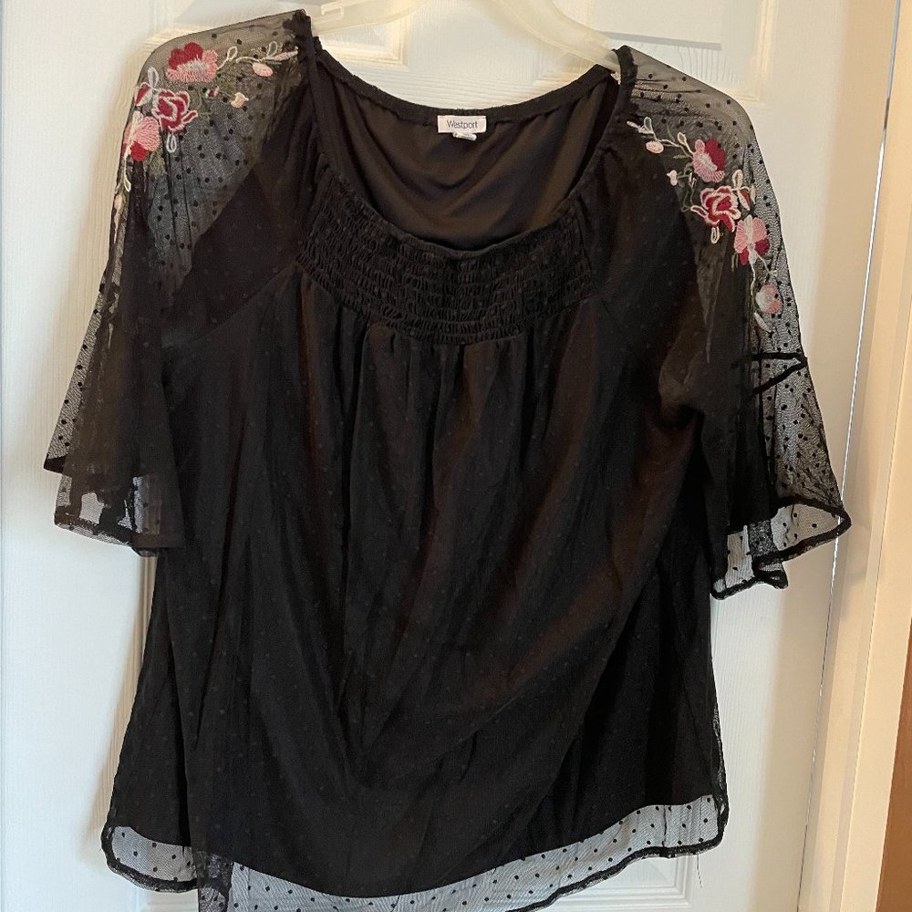 Westport black lace floral top 1x